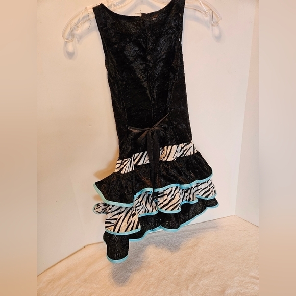 Zebra Girl Halloween Costume Size Small Rubie’s Dress-Up Outfit Kids pre-owened - Picture 7 of 13